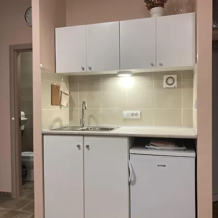 Apartment Anrora 4 *